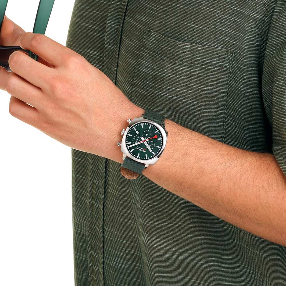 Mondaine Grand Cushion Mens Chronograph Watch MSL.41460.LF.SET - Image 4
